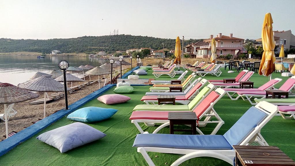 Cunda Beyaz Balina Hotel Ayvalı Exterior foto
