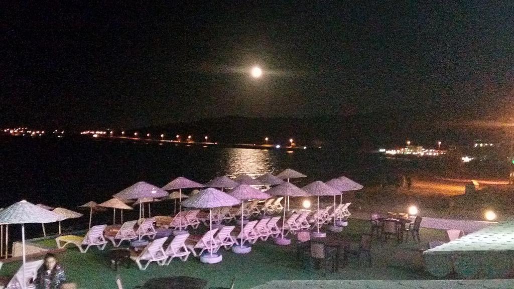 Cunda Beyaz Balina Hotel Ayvalı Exterior foto
